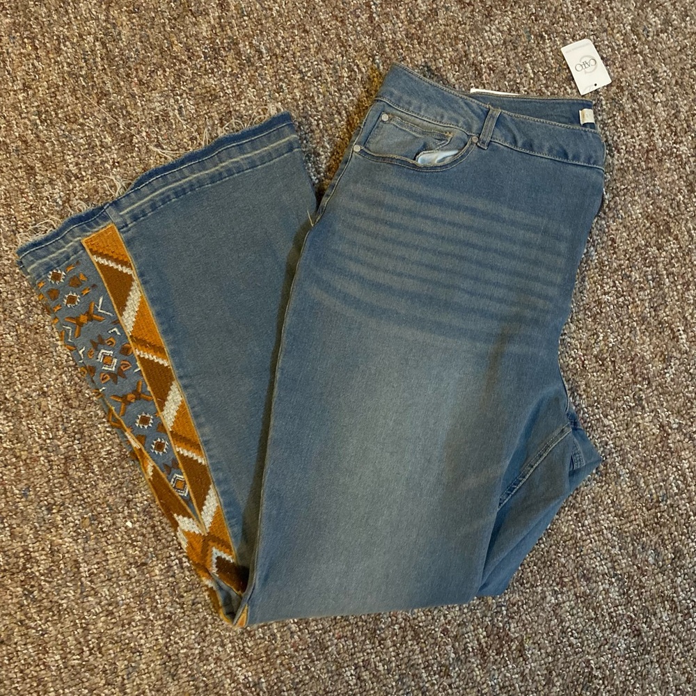 Est 1946 Denim Cato Jeans Hi-Rise Flare Super Stretch 22W NWT